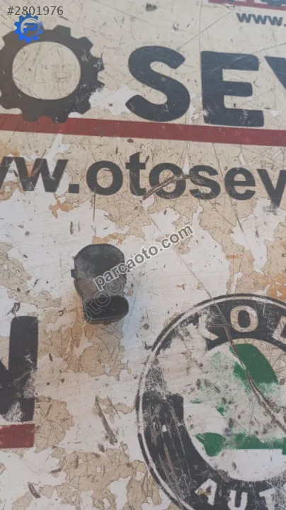 11360174 Audi A4 2014 arka tampon park sensörü