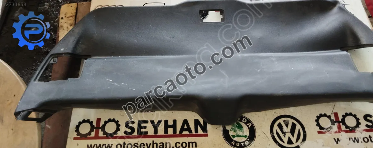 64780-02030 toyota auris 2015-2018 bagaj kaplaması