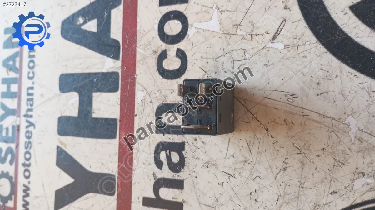 90080-87021 Toyota auris gri mini röle 4 bacak