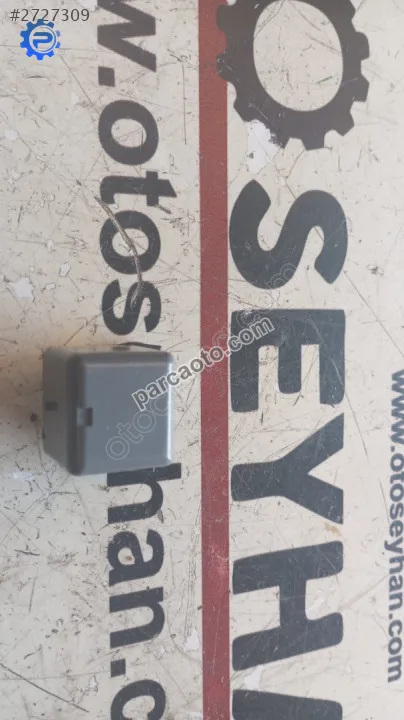90080-87030 toyota auris corolla 2018 gri röle