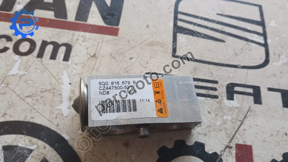 5Q0816679B Passat b8 klima borusu genleşme valfi