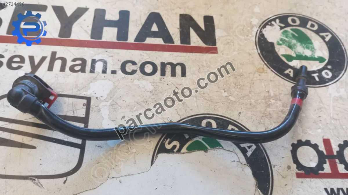 AV619C318 AA Ford Focus Yakıt Borusu