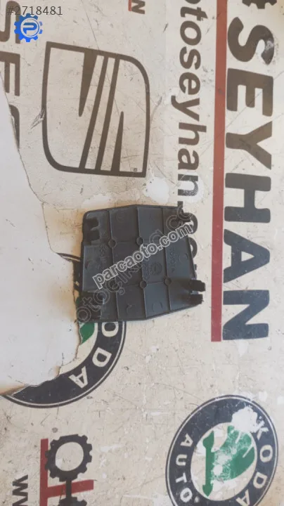 55611-02020 Toyota auris 2009 iç kaplama
