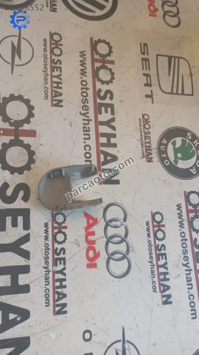 71692-02020 Toyota auris koltuk kızağı braketi