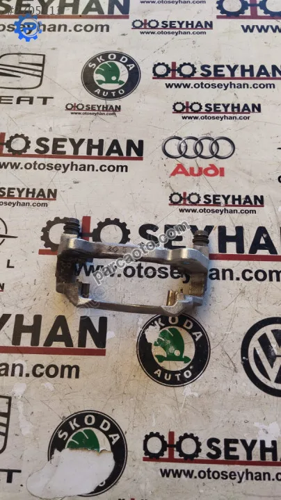 Golf 8 sağ ön kaliper çene