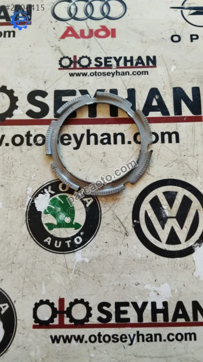 1K0201375 Golf 8 depo şamandıra somunu