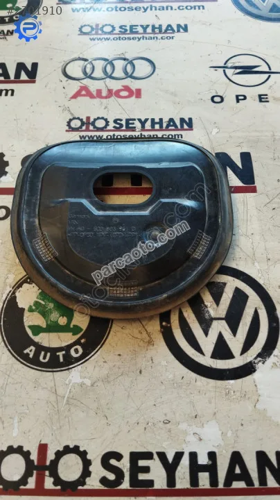 5Q0803961D golf 8 yakıt şamandırası üst kapağı