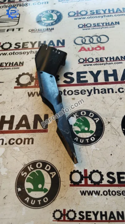 3C0201961 Passat b7 yakıt boruları tutucusu braketi