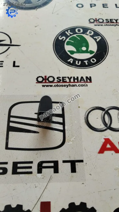6Q0858883 T-cross arka koltuk sol sağ yan kaplaması klipsli