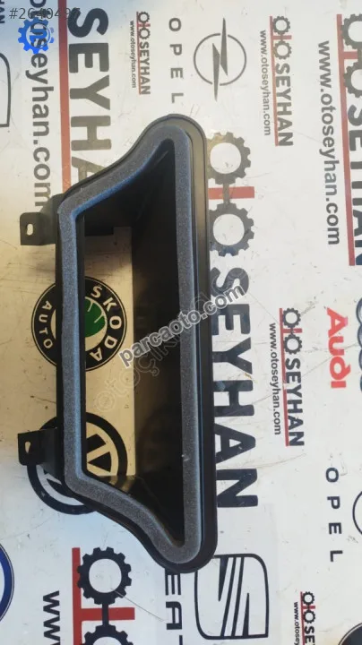 2GM819063C t-cross kalorifer kazanı üst havalandırma kanalı 2GM819063C t-cross kalorifer kazanı üst havalandırma kanalı