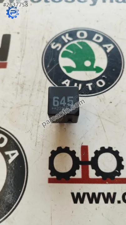 4H0951253A t-cross 645 nolu role