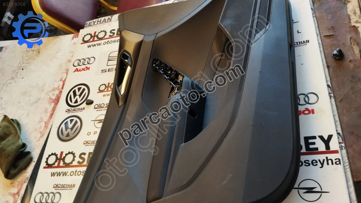 2GM867011B T-cross ön sol kapı döşemesi