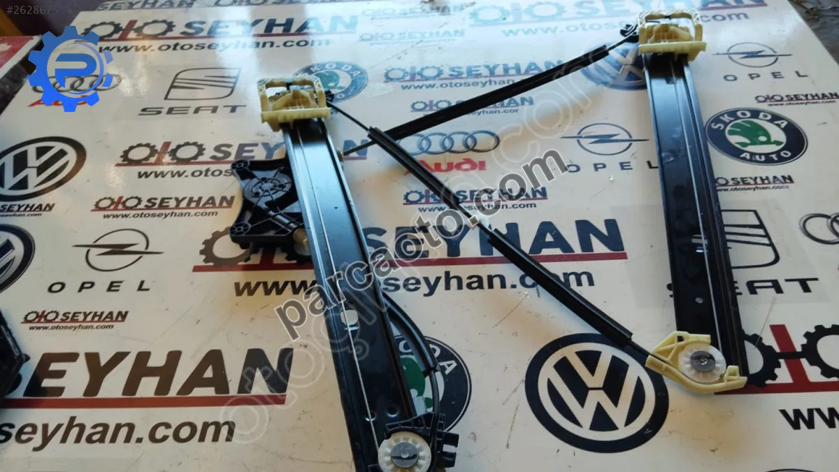 2GM837461C T-cross ön sol kapı cam krikosu