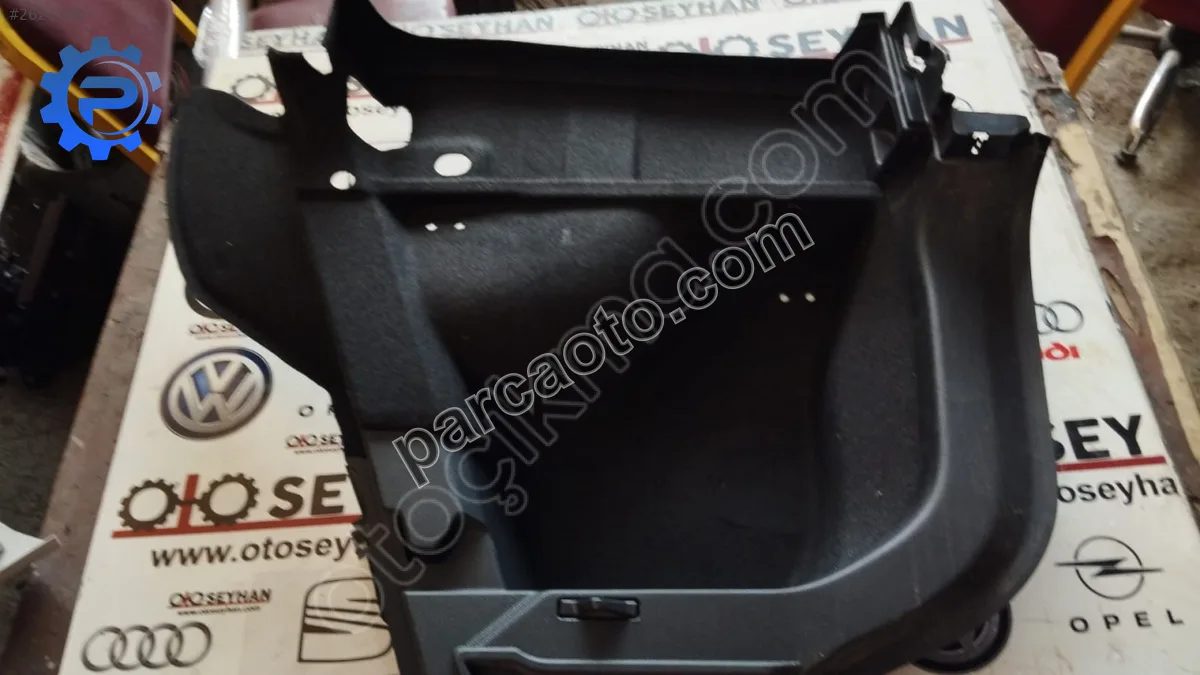 2GM867761 T-cross bağaj sol yan kaplaması