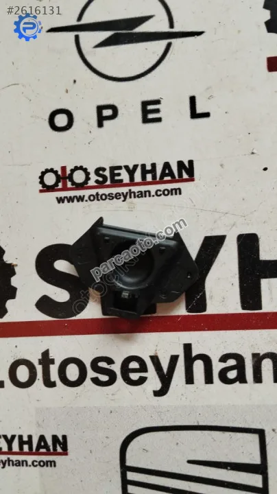 898W3-N7000 Hyundai Tucson emniyet kemeri vida kapağı