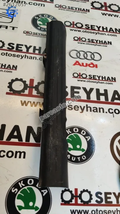 85870-N7000 Hyundai Tucson 2022 sol yan eşik kaplaması