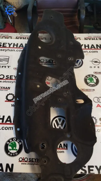84124-N7000 Hyundai Tucson 2022 ön cam ızgarası keçesi