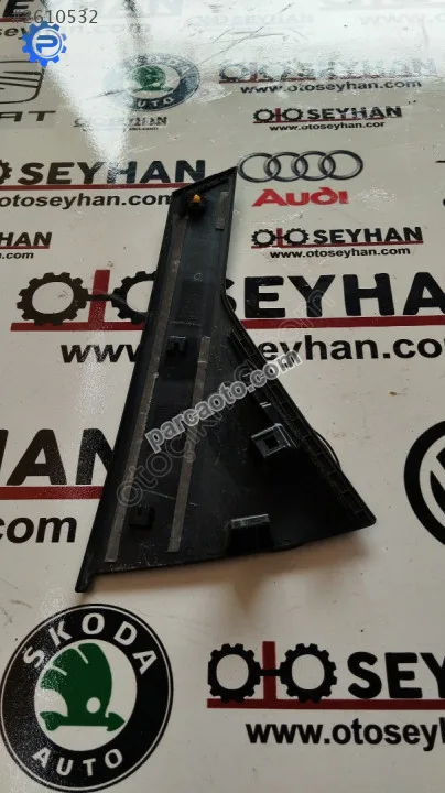 83270-N7010 Hyundai Tucson 2022 arka sol kapi dış direk kaplaması