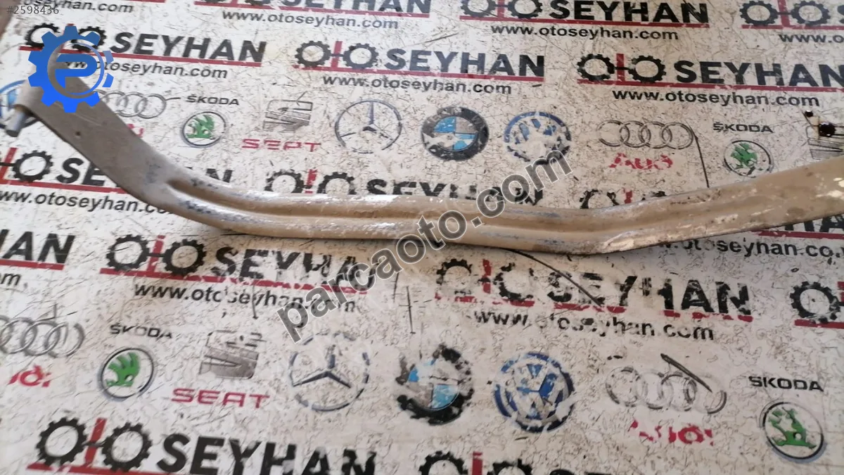 Opel astra j yakıt deposu tucusu demiri