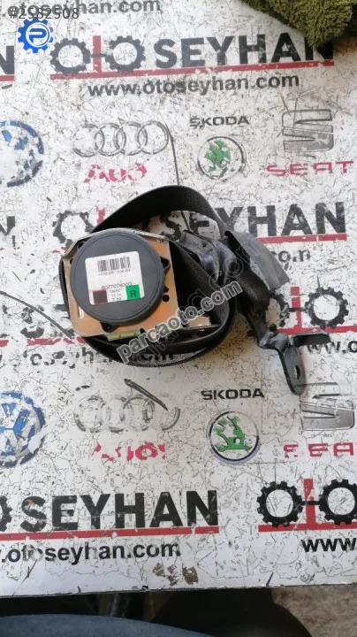 607707800 opel corsa d ön sağ emniyet kemeri