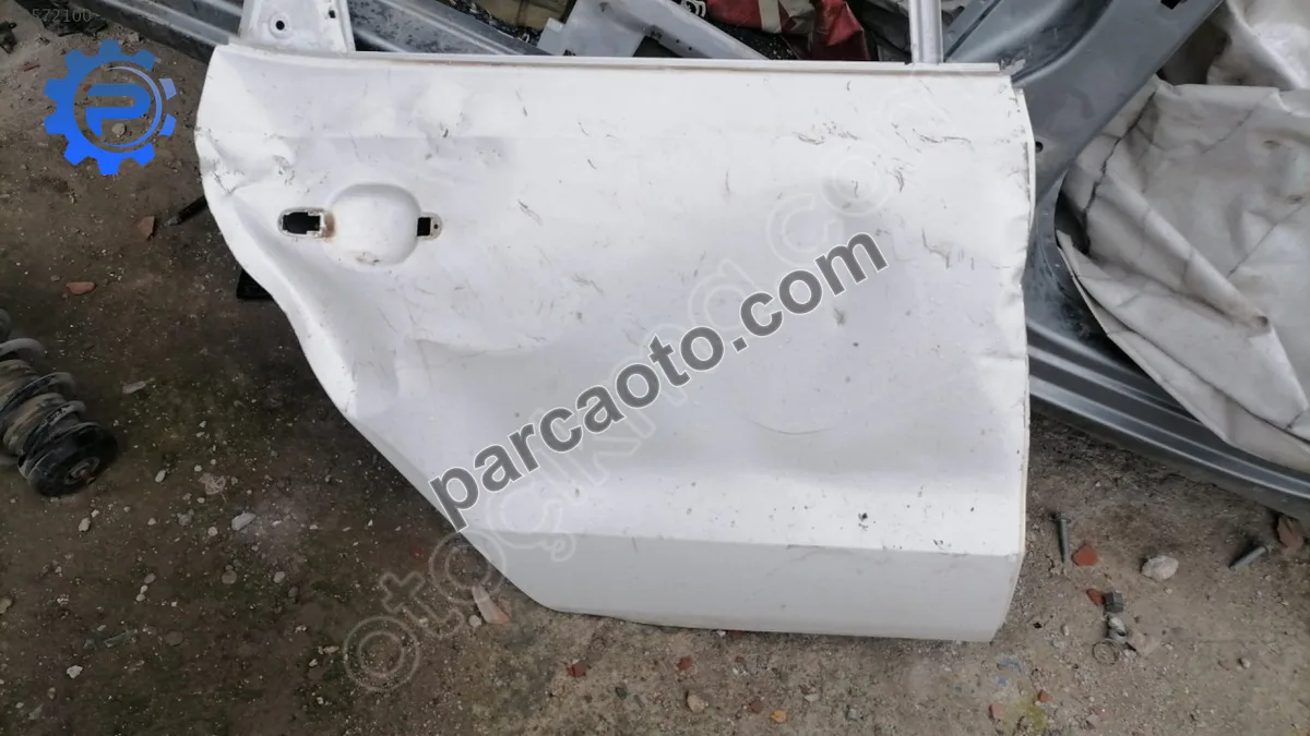 Polo 2012 arka sag kapı Polo 2012 arka sag kapı