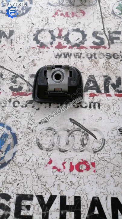 Passat b8 bagaj ip baglama kancası