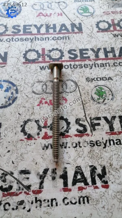 Opel corsa d yedek stepne vidası