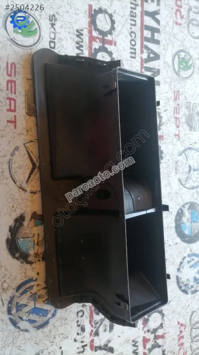 2G1819063 polo 2018 kalorifer üst hava kanalı