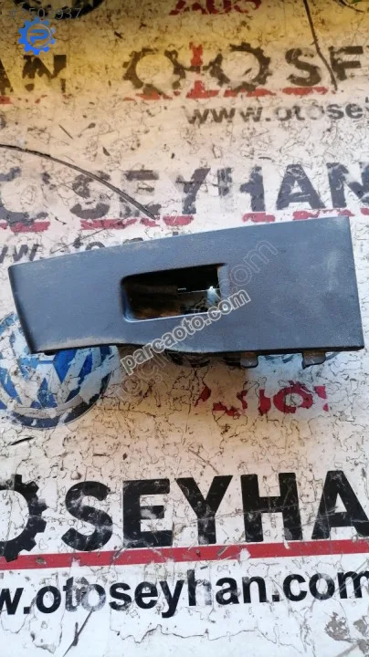 2G4867256 arka sag kapı cam dügmesi çerçevesi