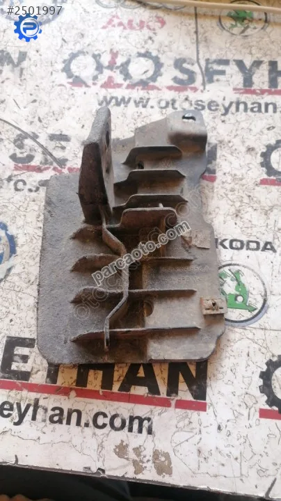 2G0854856A polo 2018 arka sağ davlumbaz plastiği