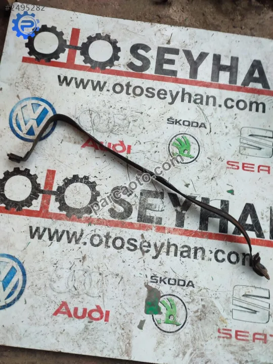 Passat b8 yakıt deposu tutucu Passat b8 yakıt deposu tutucu