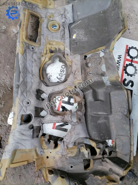 3G1863934 Passat b8 göğüs alt keçesi