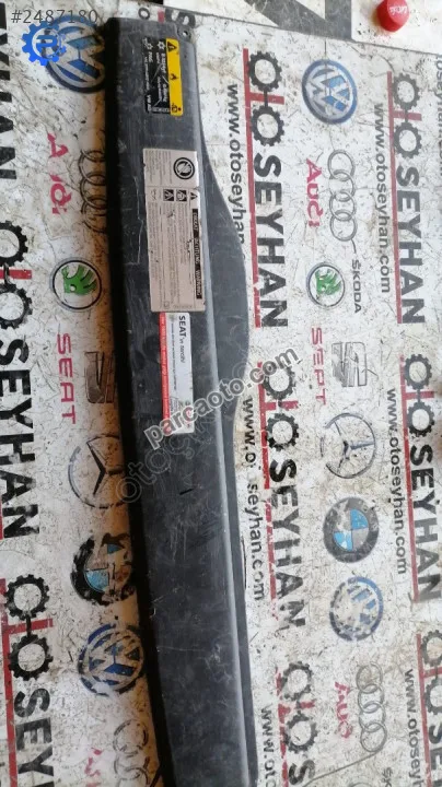 5Q0129954 a3 2013 - 2017 ön panel havalandırma üst kapağı
