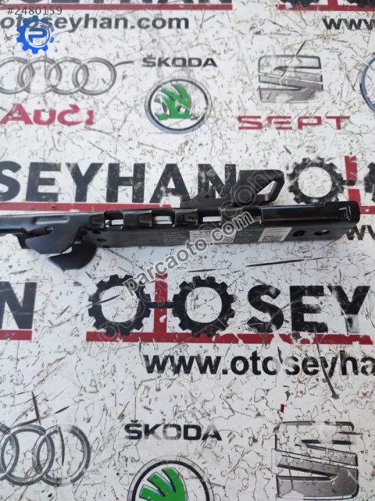 4M0857819 Passat b8 ön emniyet kemeri yükseklik ayarlayıcı