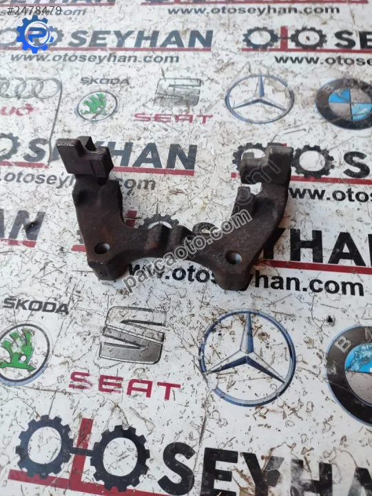 Seat Leon 2015 sağ arka fren kaliper çene