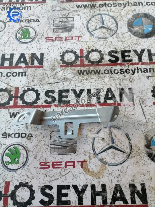 5F0867652A seat leon arka bagaj kaplaması kapagı demiri