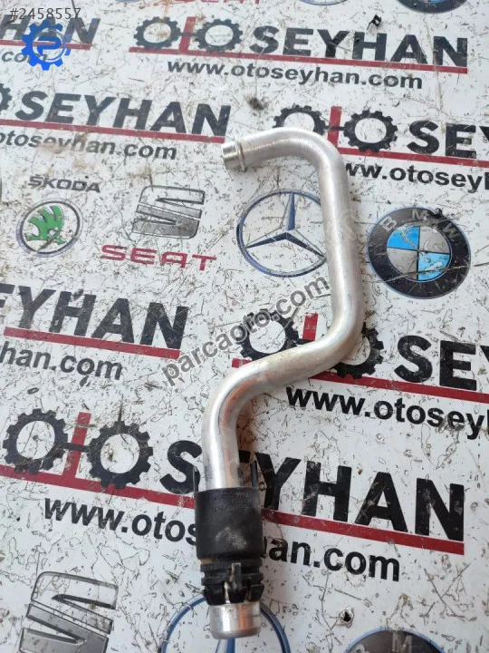 T1015598V Golf 7 kalorifer kazanı su radyatörü borusu