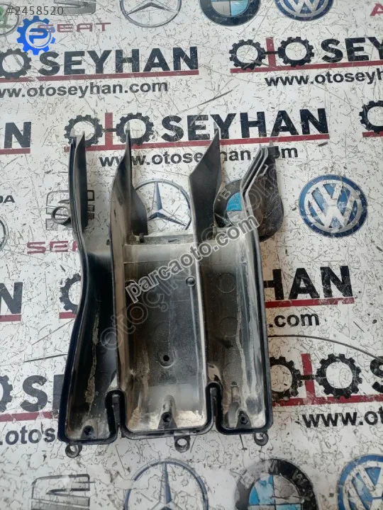 T1010898U Golf 7 kalorifer kazanı hava kanalı