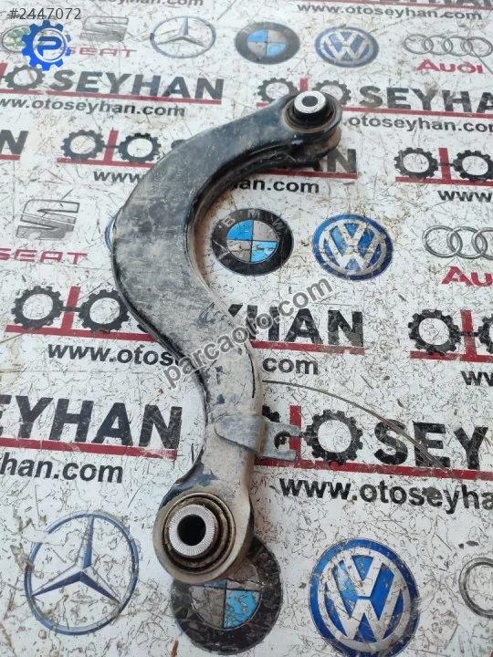 5Q0505323D Skoda Superb 2020 arka dingil taşıyıcı üst kolu