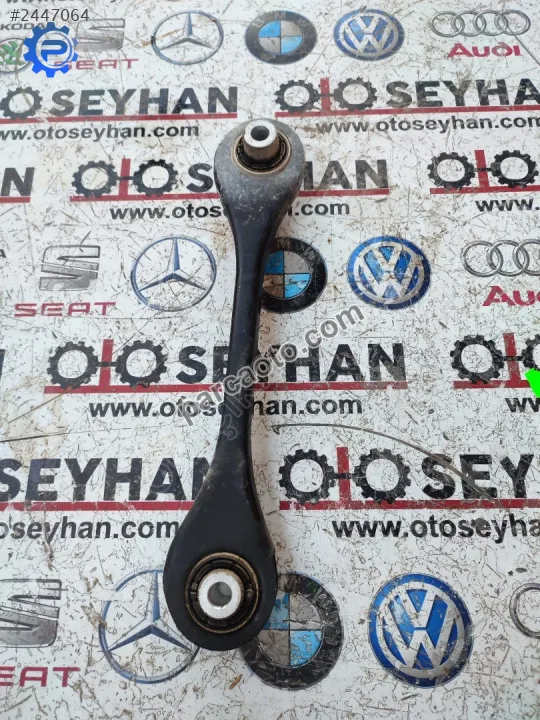 5Q0501529F Skoda Superb 2020 arka travers kolu