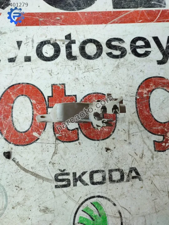 2012 Jetta yakıt hortumu braketi 2012 Jetta yakıt hortumu braketi