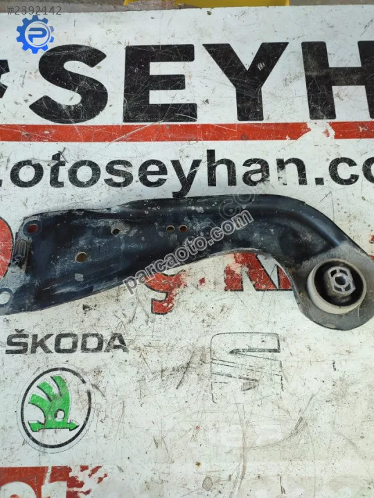 5Q0505226C Skoda Audi A3 Passat golf 7 sağ arka dingil şase