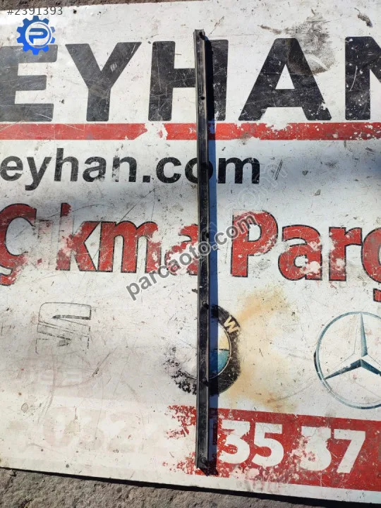 5NA8237071 Volkswagen Tiguan motor kaput lastiği