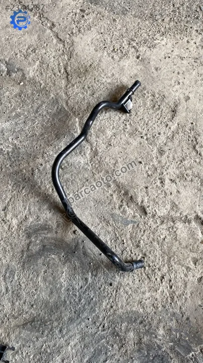 05E122447F skoda octavia 2021 motor soğutma suyu borusu
