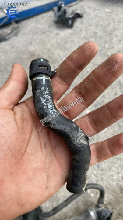 05E122447F skoda octavia 2021 motor soğutma suyu borusu