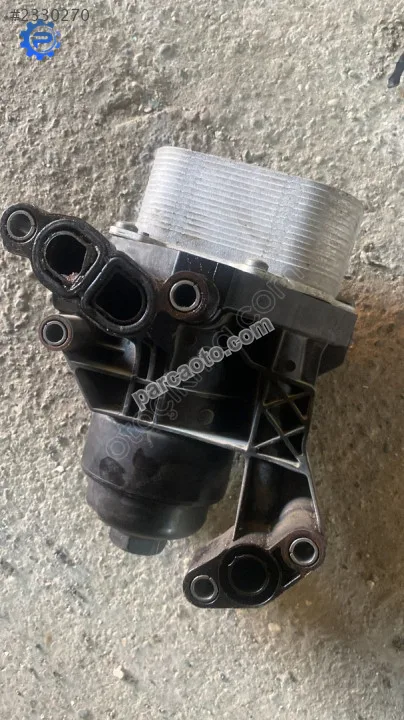 03N117021 vw polo 2018 motor yağ soğutucu radyatörü