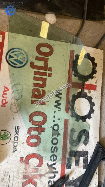 skoda rapid 2016 sol arka kapı cam skoda rapid 2016 sol arka kapı cam