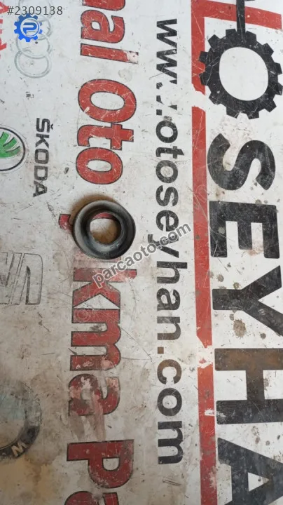 48258-0D050 Toyota Corolla 2018 arka helezon alt lastiği