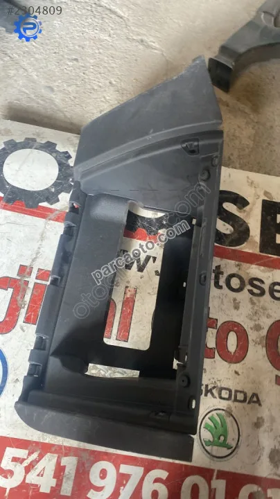 2G1857097 vw polo 2018 torpido iç kaplama