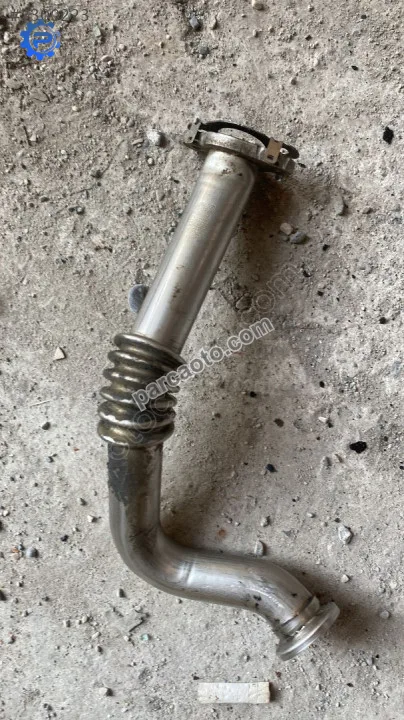03L131521A skoda octavia 2011 1.6 cay motor egr borusu